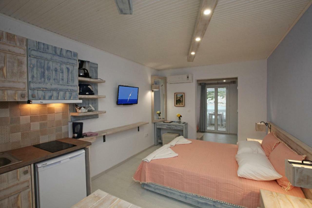 Bella Vista Aparthotel Batsíon Exterior foto